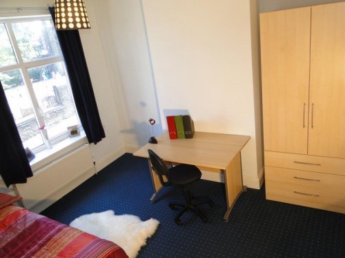 Bedroom 1 at 77a Junction Road