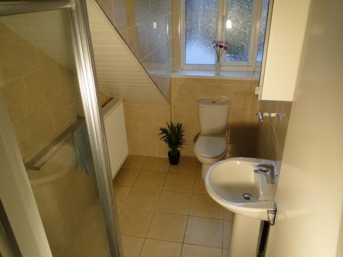 Shower Room/WC at 367a Ecclesall Road