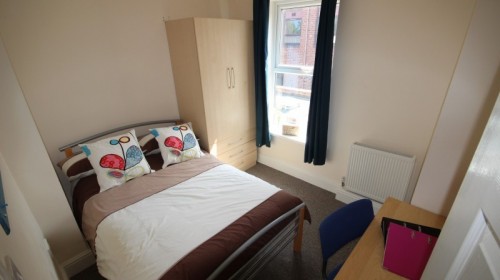 Bedroom 5 at 311a Ecclesall Road