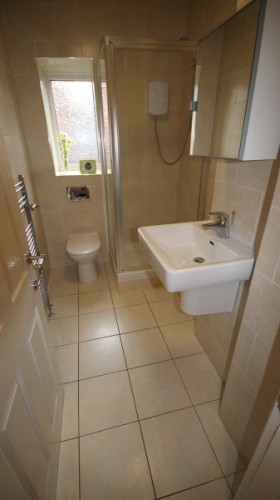 Shower & WC at 57 Barber Road