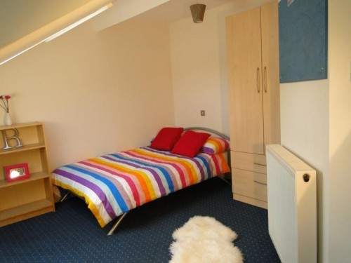 Bedroom 2 at 11a Rustlings Road