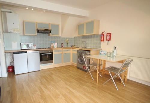 Kitchen at 11a Rustlings Road