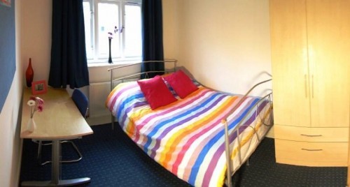 Bedroom 4 at 28 Broom Walk