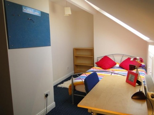 Bedroom 5 at 9 Denham Road