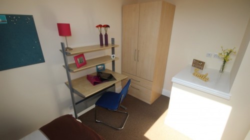 Alternative view of Bedroom 4 at 363a Ecclesall Ro