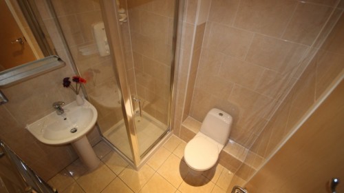 Shower/WC at Broom Street Studio
