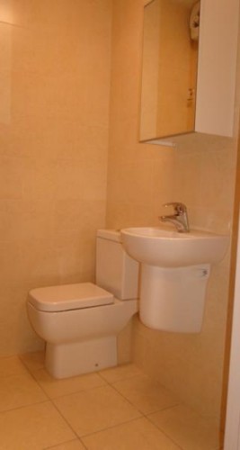 Luxury WC at 9 Bruce Road