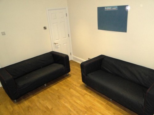 Living Space at 9 Bruce Road