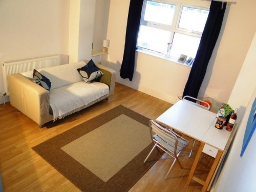 Living Room at 11 Rustlings Road