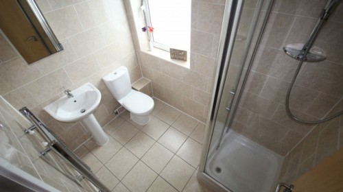 Shower Room/WC at Broom Street