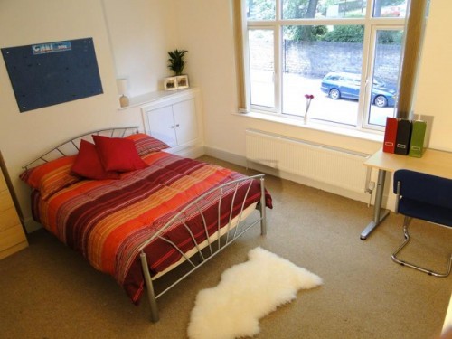 Bedroom 1 at 365a Ecclesall Road