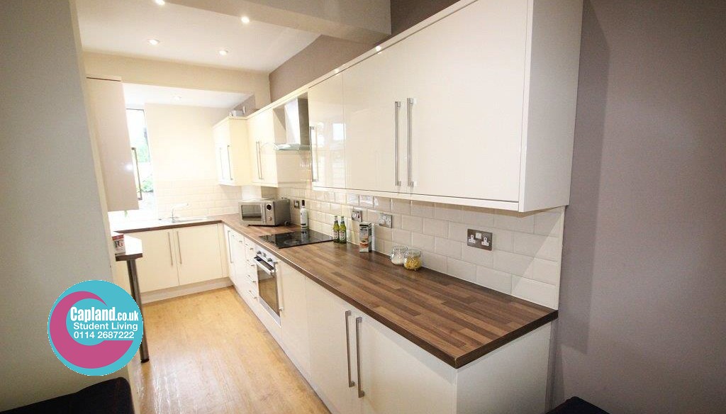 Student House For 5 At 32 Hunter House Road In Sheffield Student House For 5 At 32 Hunter House Road In Sheffield