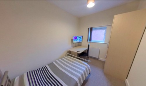 Bedroom 6 at 21 Broom Street 